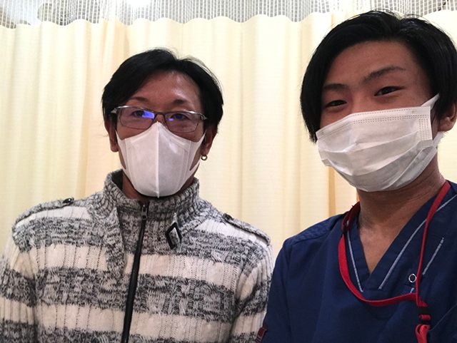 １回目の施術で、ビックリするぐらい腰の痛みが取れました
