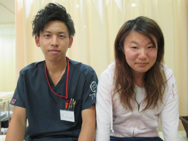 足の痛みが徐々に減り、仕事の後に足の痛みもなくなり、趣味のテニスも楽しくできるようになりました。