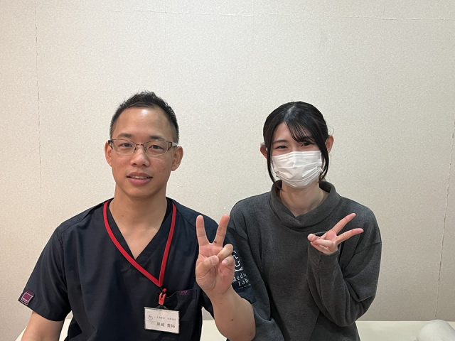 O脚の矯正と共に、度々あった腰痛もとても楽になり感謝です