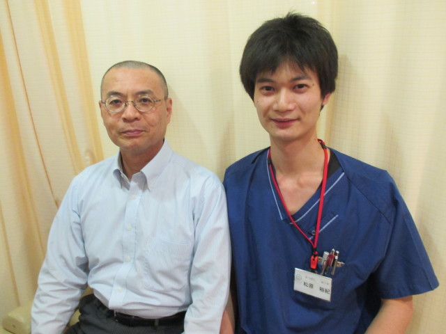 手をつかまらないと立ち上がれない腰の痛みが楽になりました